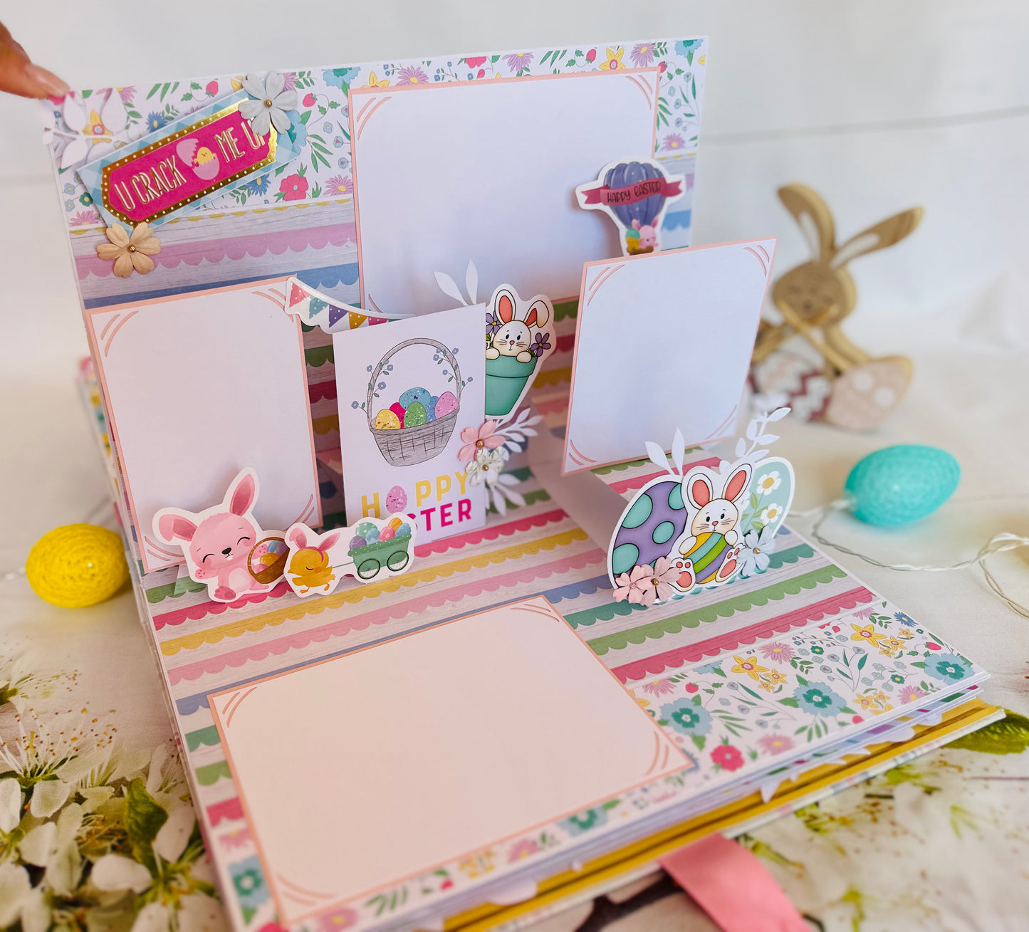 "Spring& hop" Livre photo pop-up